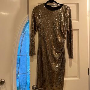 Gold party dress perfect for New Years Eve!